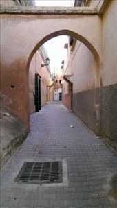 Random street in Meknes: by macedonboy, Views[383]