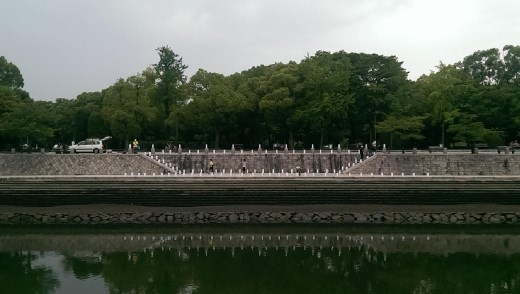 Tributes to Hiroshima victums