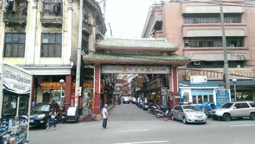 Chinatown sign opposite Carriedo Fountain
