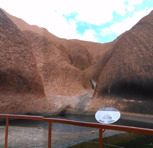 Water hole at Kulpi Mutitjulu