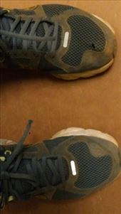 Dirty shoes after base walk around Uluru: by macedonboy, Views[310]