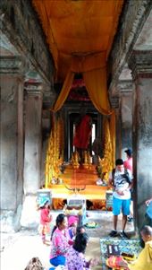 A shrine at the lower level: by macedonboy, Views[296]