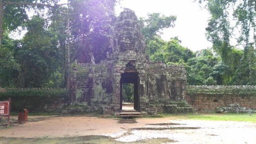 Entrance of Banteay Kdei