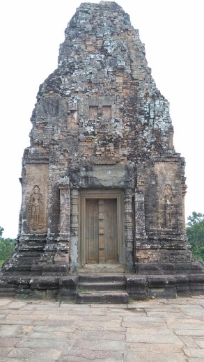 Main temple in East Mebon