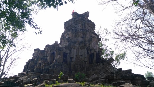 Ruins of the main temple at Wat Ek Phnom Temple