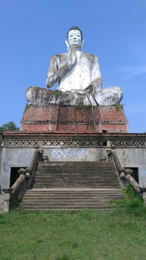 Buddha statue at Wat Ek Phnom Temple