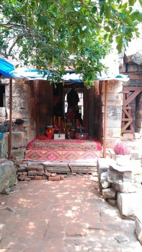 Centre tower, containing shrine