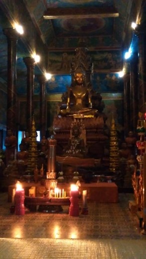 Inside Wat Phnom