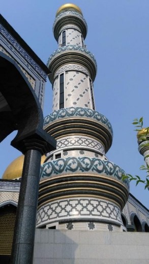 Jame'Asr Hassanil Bolkiah Mosque