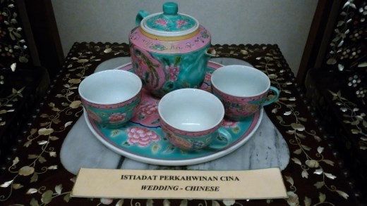Textiles Museum - Chinese style weddind cups