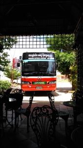 Mekong Express bus: by macedonboy, Views[285]