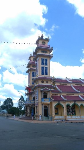 Cao Dai Temple
