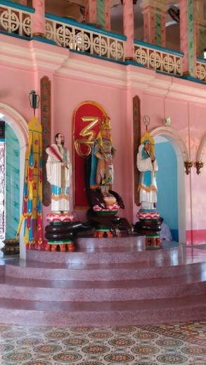 The 3 main deities of Cao Dai