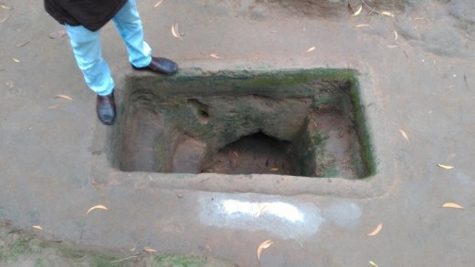 A real tunnel, not acecssible to tourists