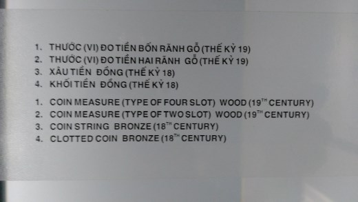 Description of exhibits of money