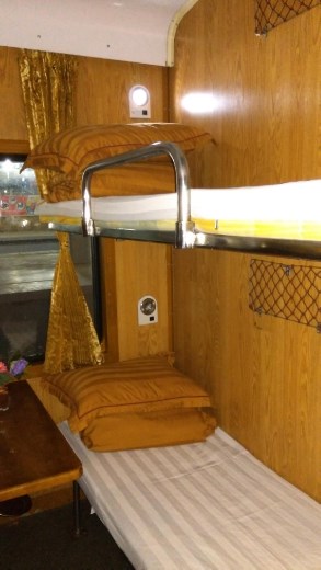 My cabin. Carriage 9, bunk 8.