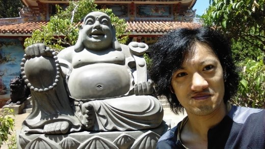 The Laughing Buddha at Tam Thai Pagoda