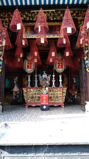 Temple at Quang Trieu Assembly Hall