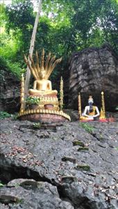 Random statues on Mount Phou Si: by macedonboy, Views[132]