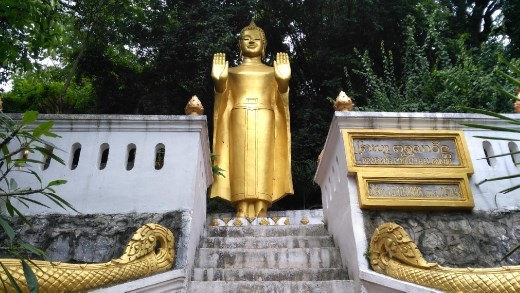Random statues on Mount Phou Si