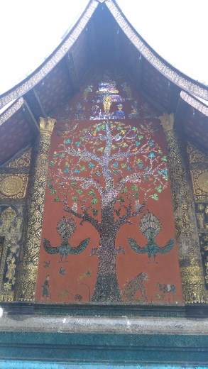 Random building in Wat Xieng Thong