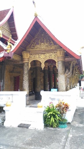 Roof decoration on Wat Mai Suwannaphumaham