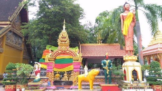 A synchretic temple at Wat Si Muang