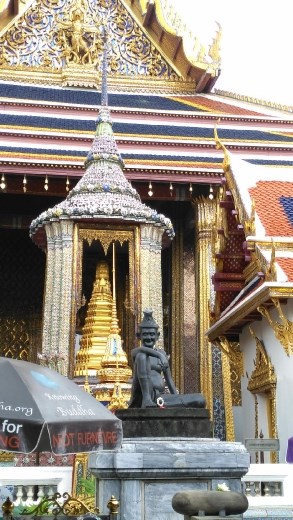 Grand Palace - Hermit Doctor at entrance