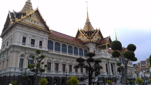 Grand Palace - Chakri Maha Prasat Hall. Used for state banquets.