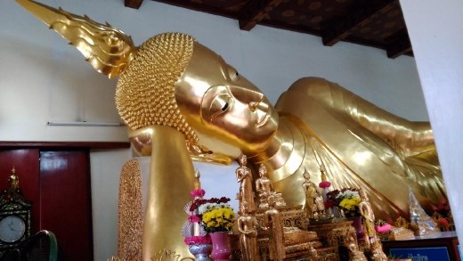 Phra Pathom Chedi School - Reclining Buddha