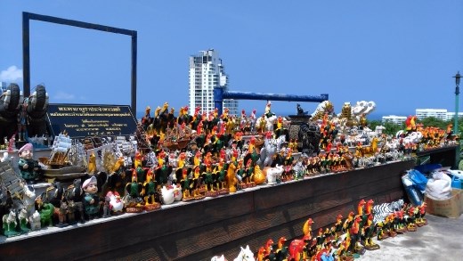 Pattaya Hill - At shrine of Admiral Krom Luang Jumborn Khet Udomsakdi