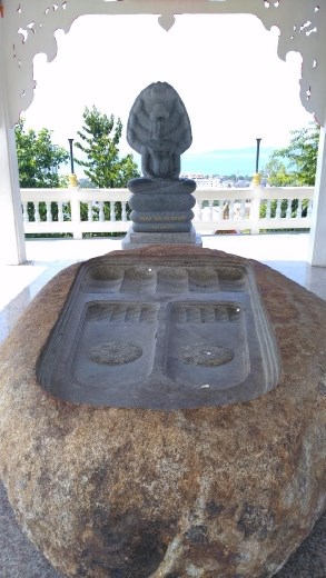 Wat Phra Khao Yai - Buddha foot print