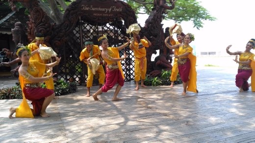 The Sanctuary of Truth - Cultural show