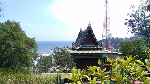 Random building in Wat Khao Takiap