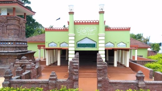 Kudus Al-Manar Mosque, Indonesia