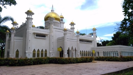 Sultan Omar Ali Saifudden Mosque, Brunei