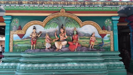 Random scene in Sri Mahamariamman Temple