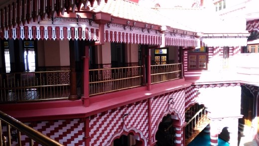 Inside Jami Ul-Alfar Mosque