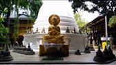 Stupa in Gangaramaya Temple: by macedonboy, Views[134]