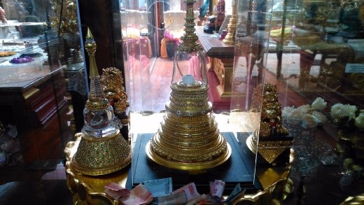 Buddha relic in Gangaramaya Temple