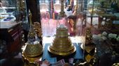 Buddha relic in Gangaramaya Temple: by macedonboy, Views[204]