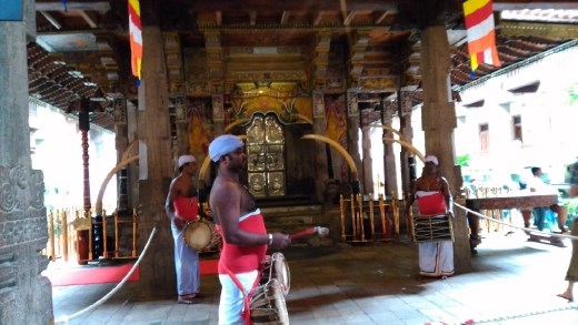 Vada Sitina Maligaw, lower shrine where the tooth relic is kept