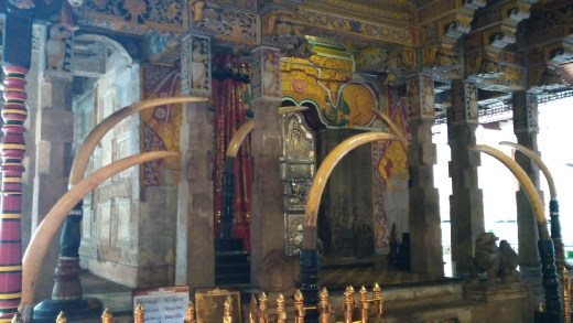 Vada Sitina Maligaw, lower shrine where the tooth relic is kept