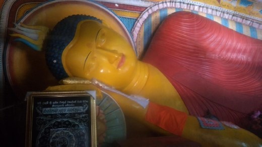 Inside temple at Jetavanarama