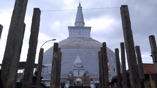 Ruwanwelisaya Stupa