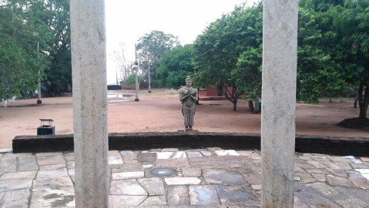 Around Ambasthala Dagaba