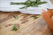 Rub your rosemary a little before setting it on the filling -- it'll help it exude more of that beautiful flavour it has in store.: by madisonmitchell, Views[283]