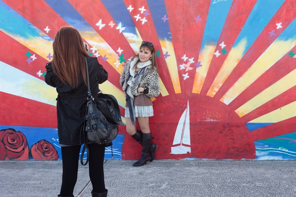 Tourists love Bondi and come to see it year round. In winter the water is way too cold for swimming, but they can still experience the atmosphere of this unique area. 