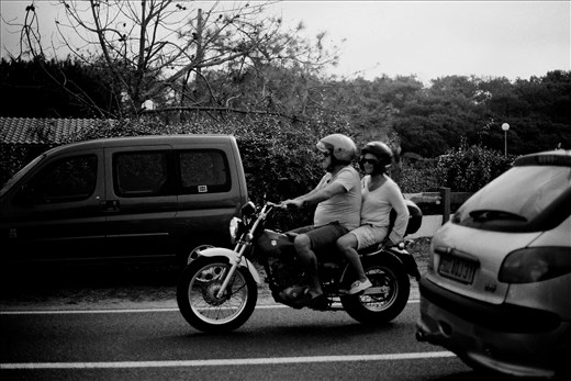 Transport: The best way to adventure round Hossegor during the ASP is by bike! this couple were squeezing there way through the traffic jams making travelling look easy.  