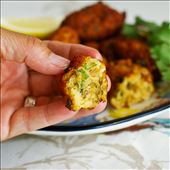 Pasteis de bacalhau interior: by mamashack, Views[323]